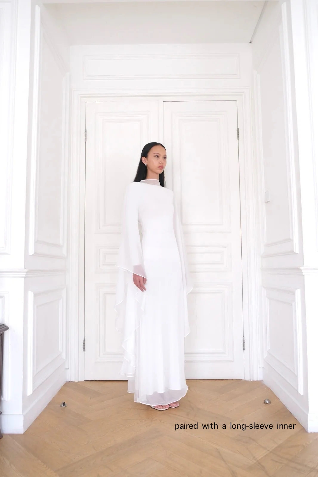 ALUNA Fluid Long Dress in White - Image 8