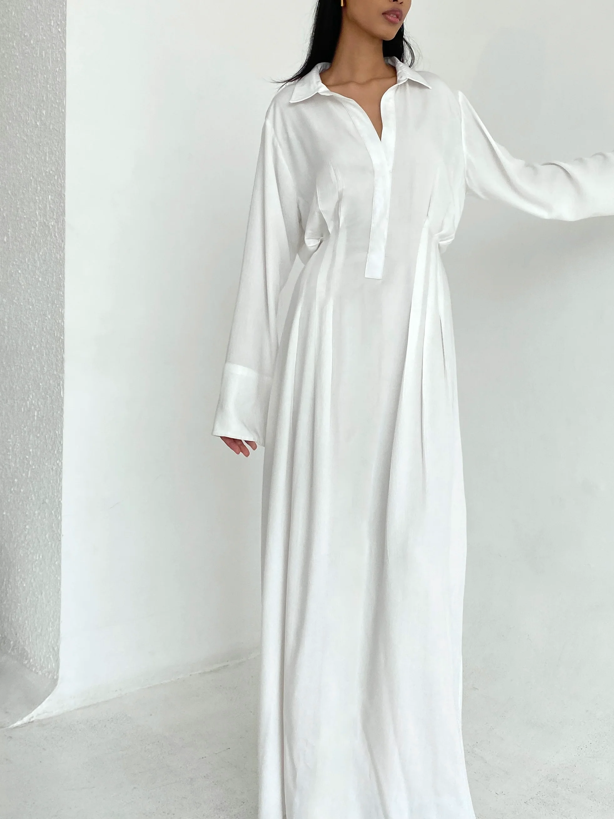 Cinched Maxi Shirt Dress in White | inner included - Image 5