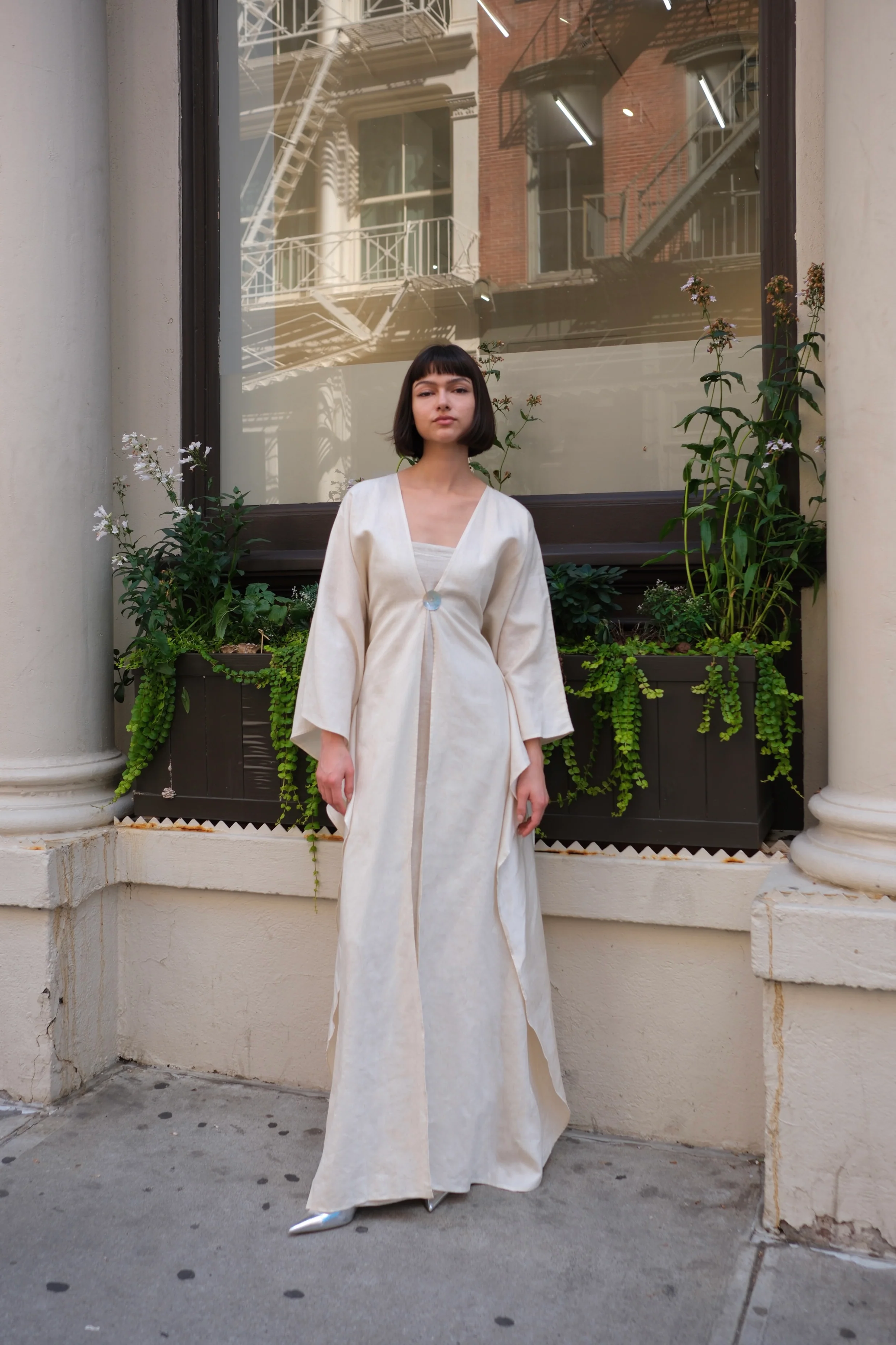 DALIA Silk-Linen Tied Outerwear - Image 3