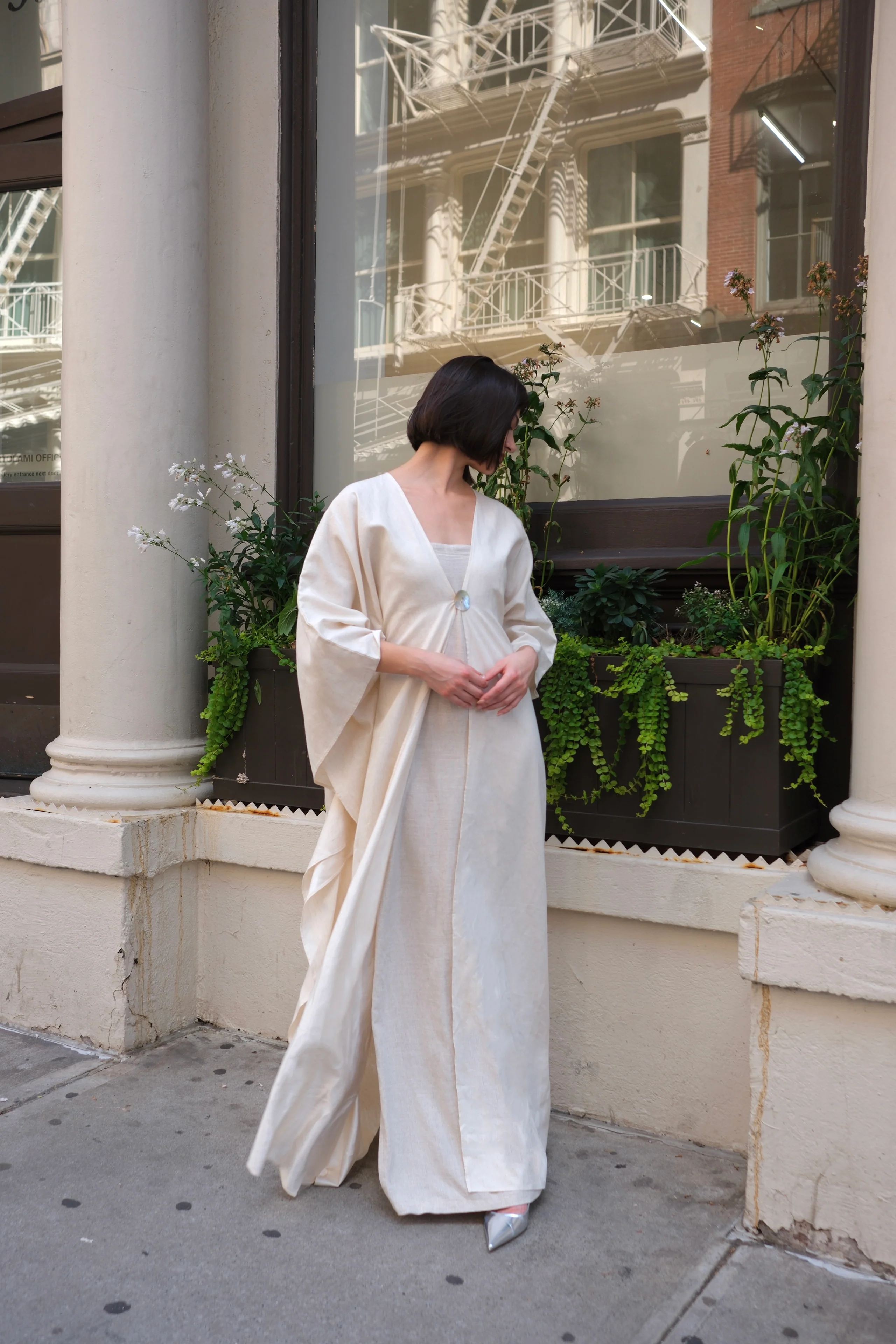 DALIA Silk-Linen Tied Outerwear - Image 5