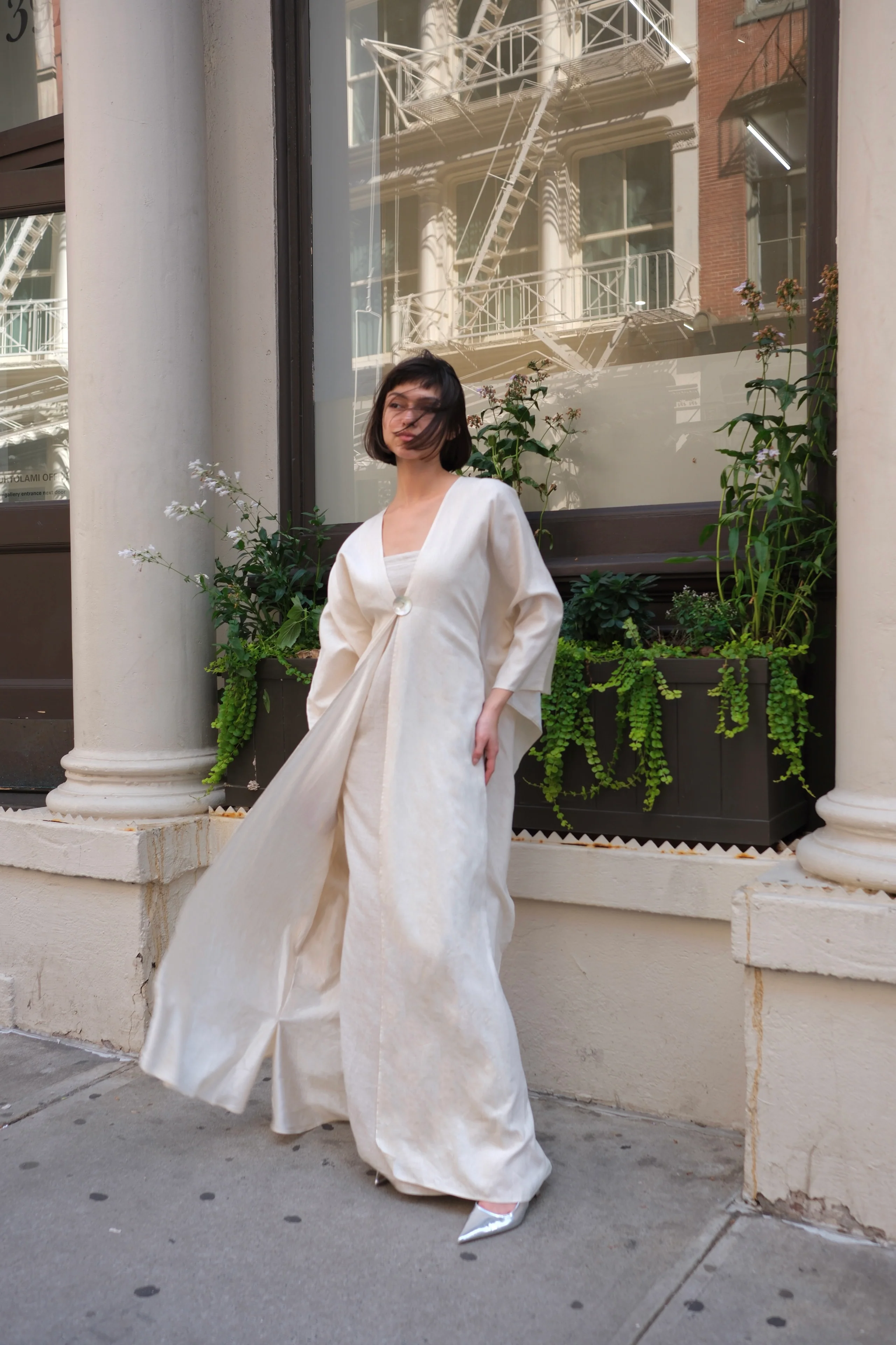DALIA Silk-Linen Tied Outerwear - Image 6