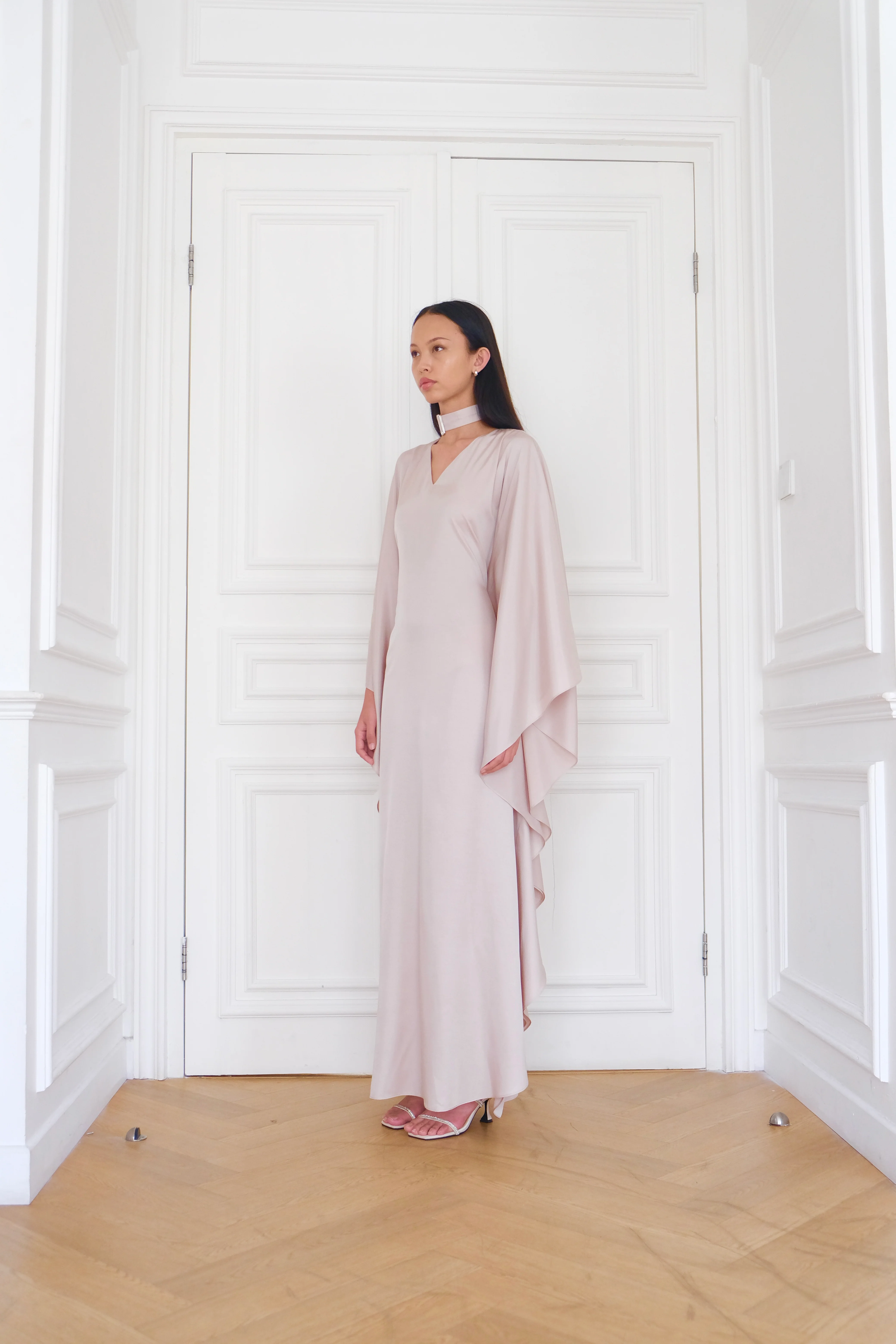 LILA Silk Belted Kaftan in Dusty Rose - Image 3