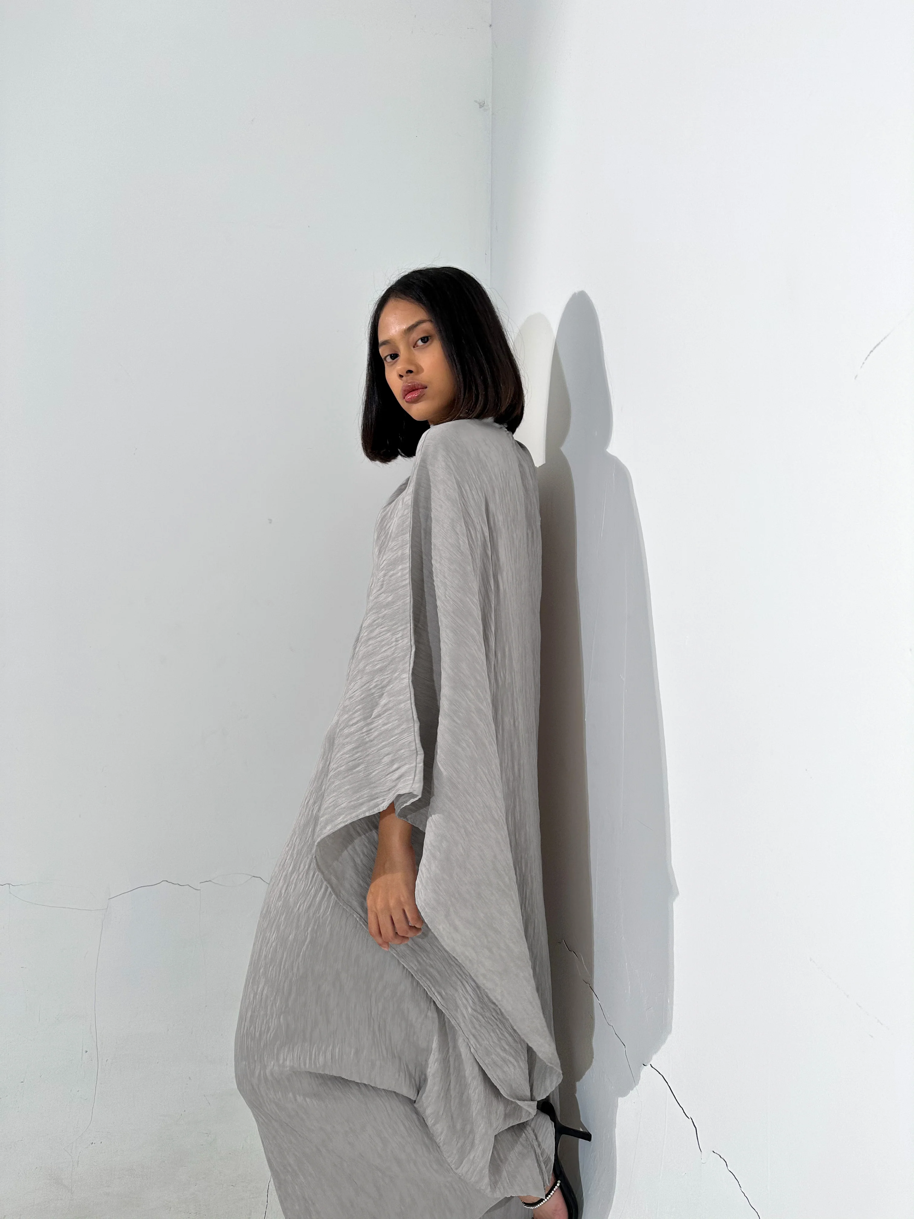 Gray Plissé Kaftan Dress - Image 3