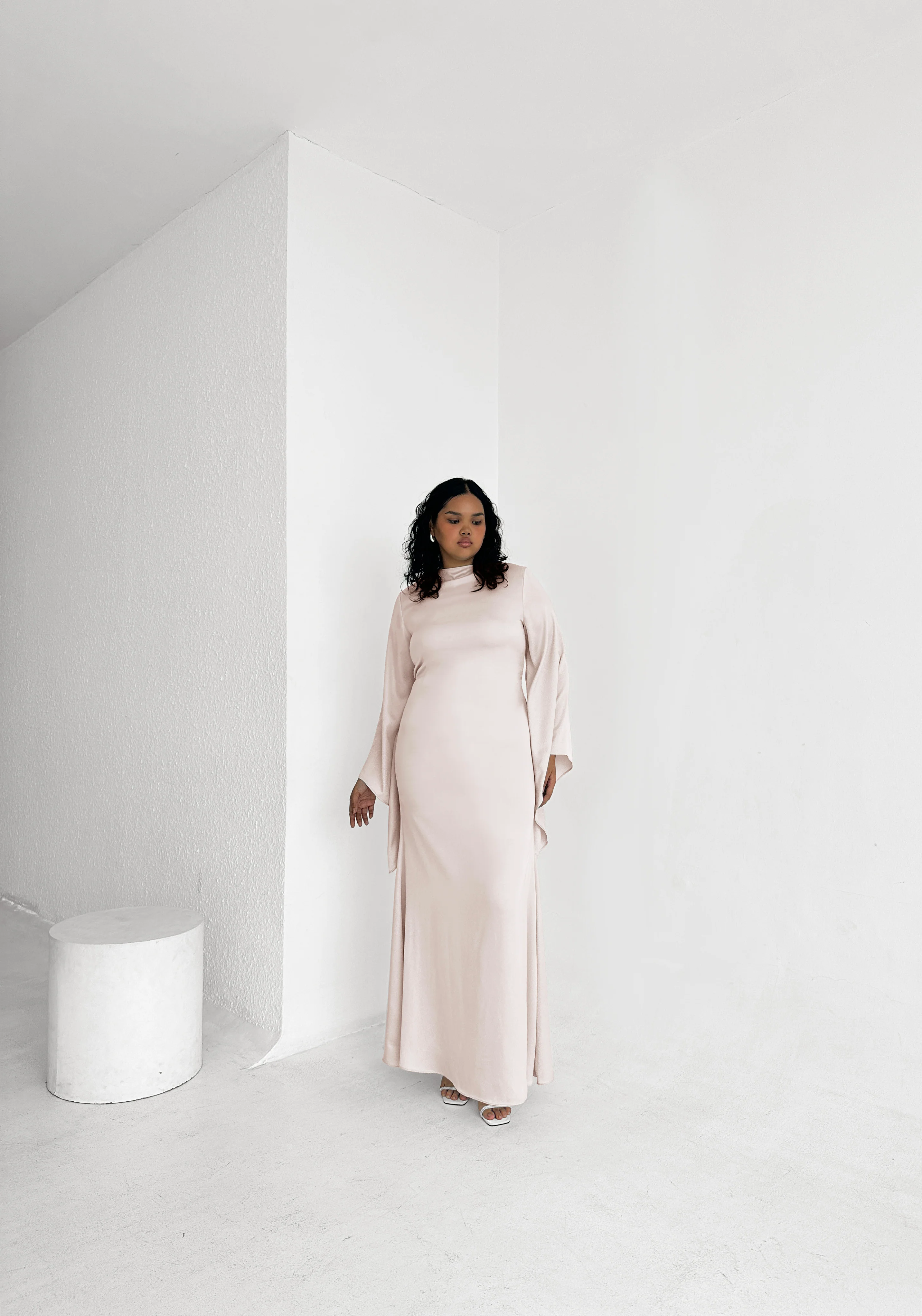Tulip Dress in Blush Pink - Image 4